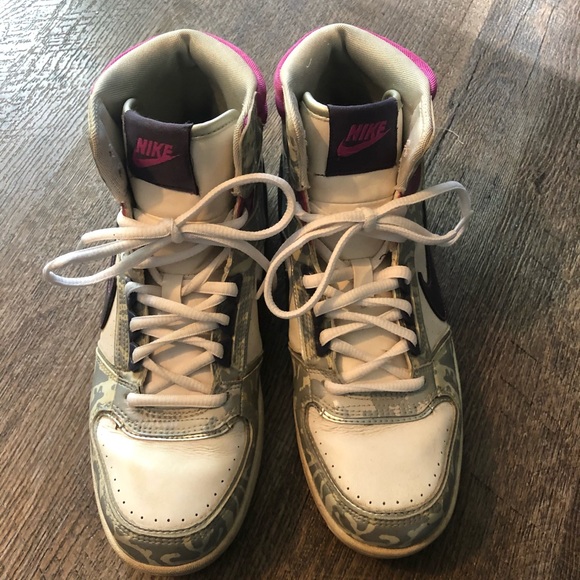 Nike silver cheetah print, pink & purple sneakers - Picture 5 of 6